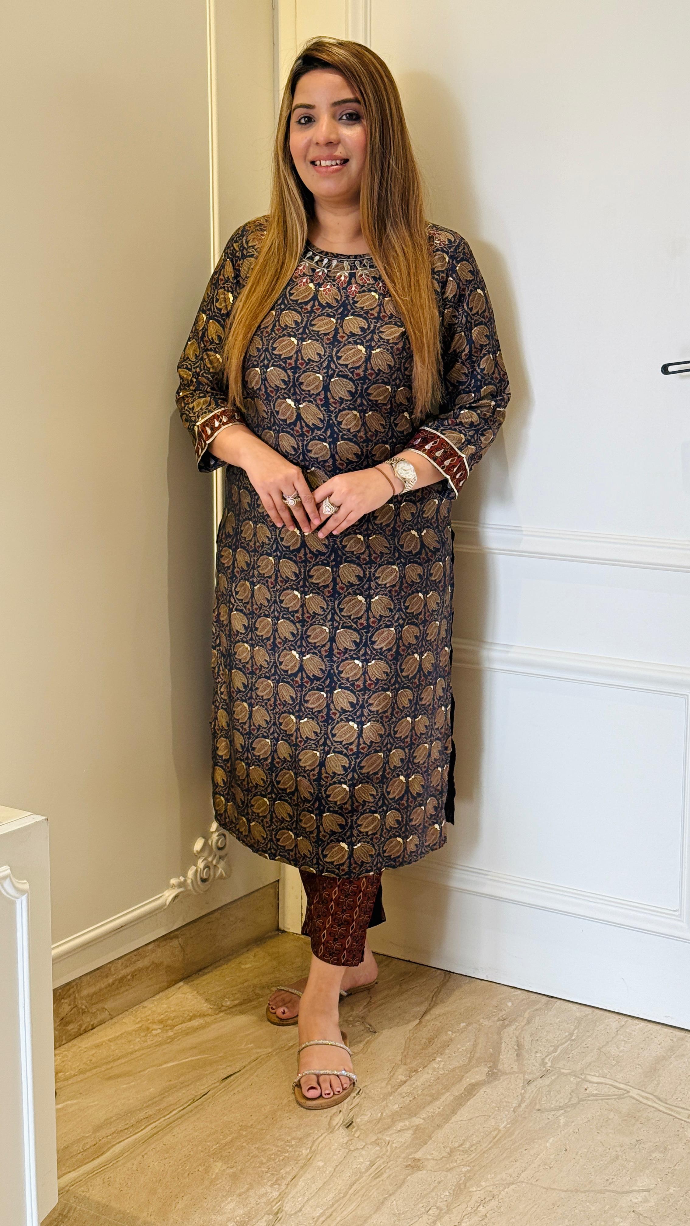 Noor-e-Zarin Maslin Suit Set- Blue & Red