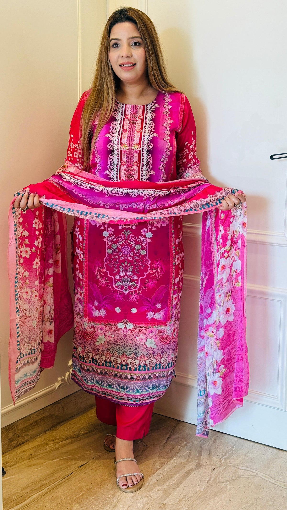 Zara Noor Crepe Suit Set- Pink