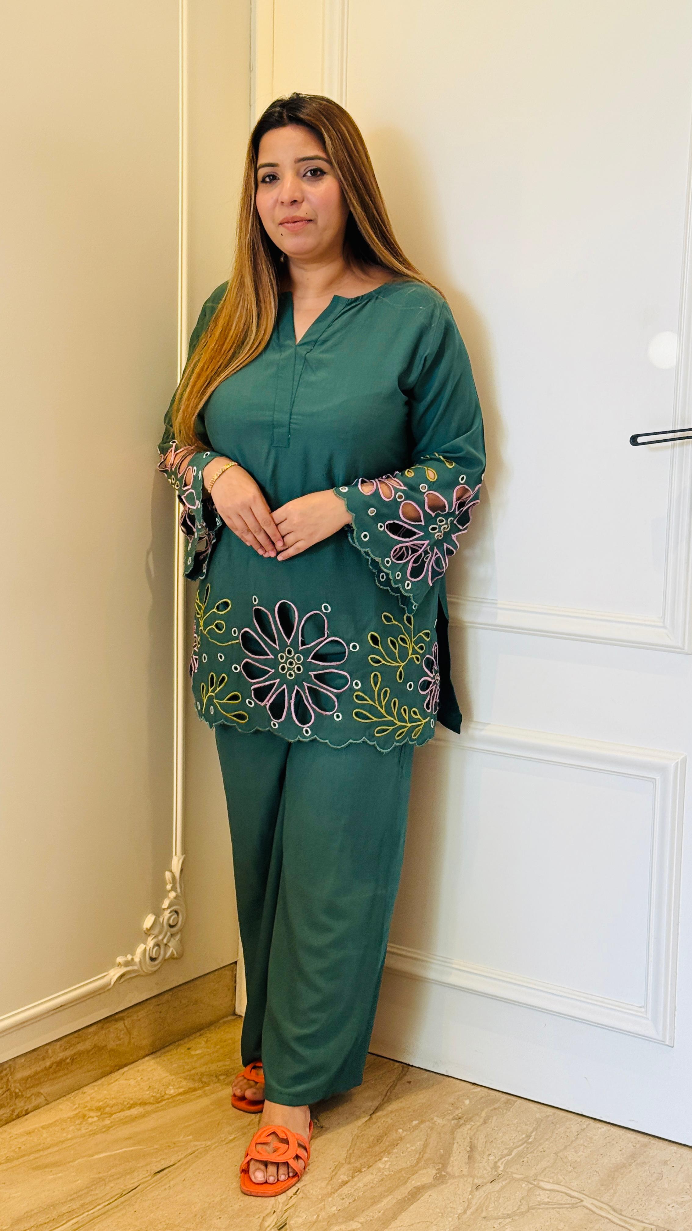 Blue, Green, Black Leora Premium Laser-Cut Cord Set