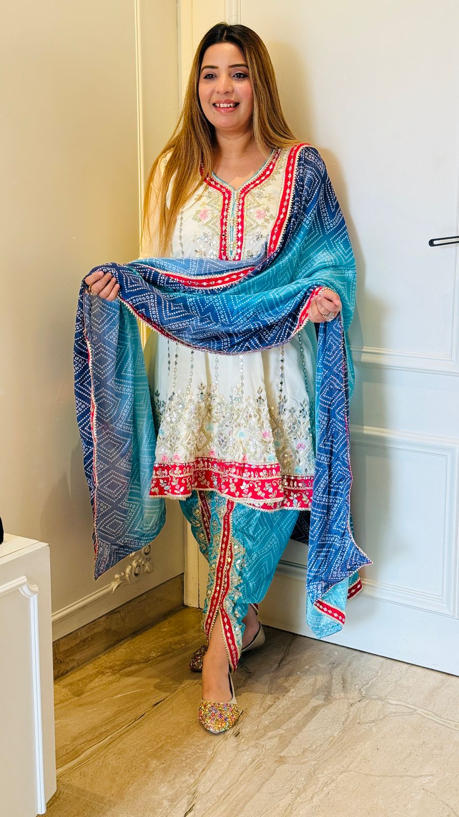 Aarvi GottaWork Tulip Set- White