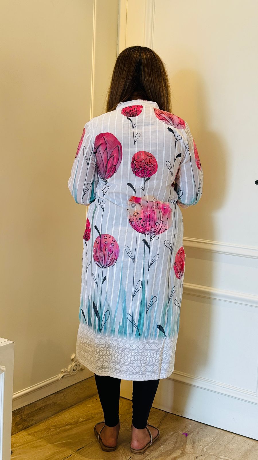 Inaaya Luxe Handwork Kurta (Pink)