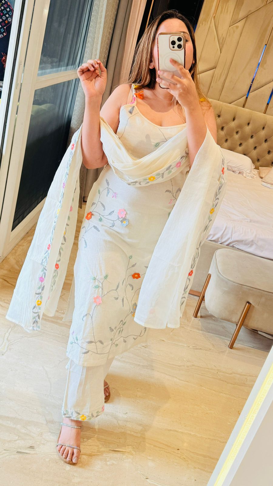 Noor Cotton Suit Set- White