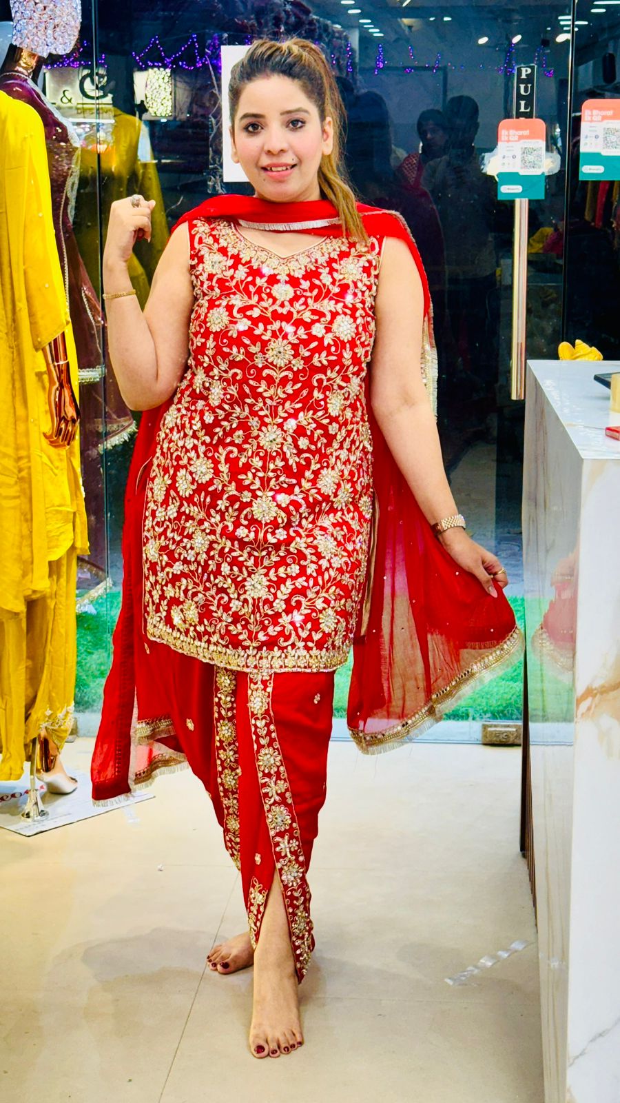 Zehra Stone Tulip- Red