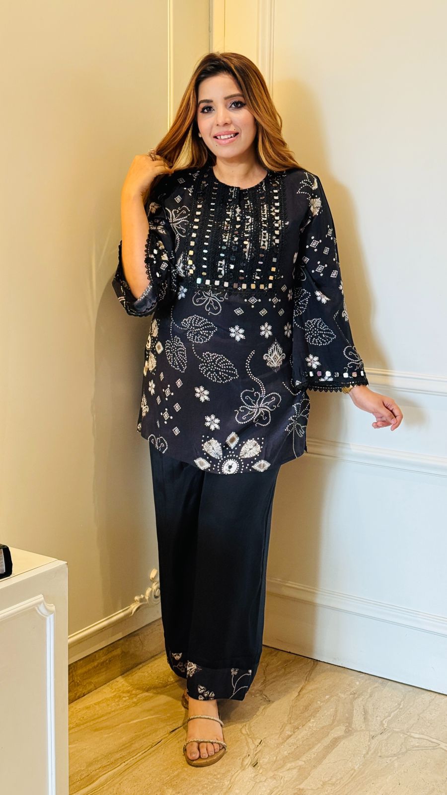 Nayra Bandhej Cordset- Black