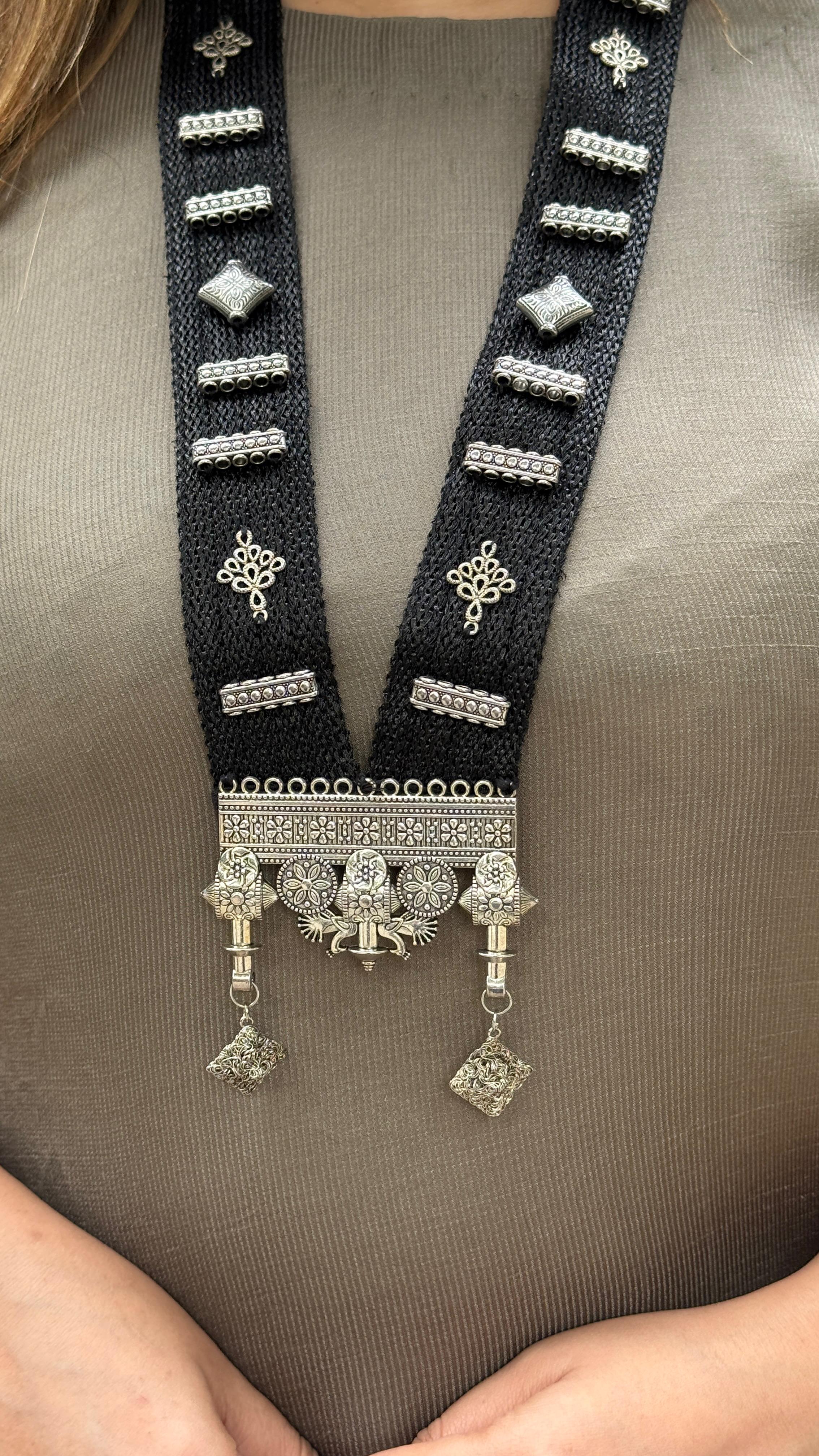 Yashira Dress with Necklace- Gray