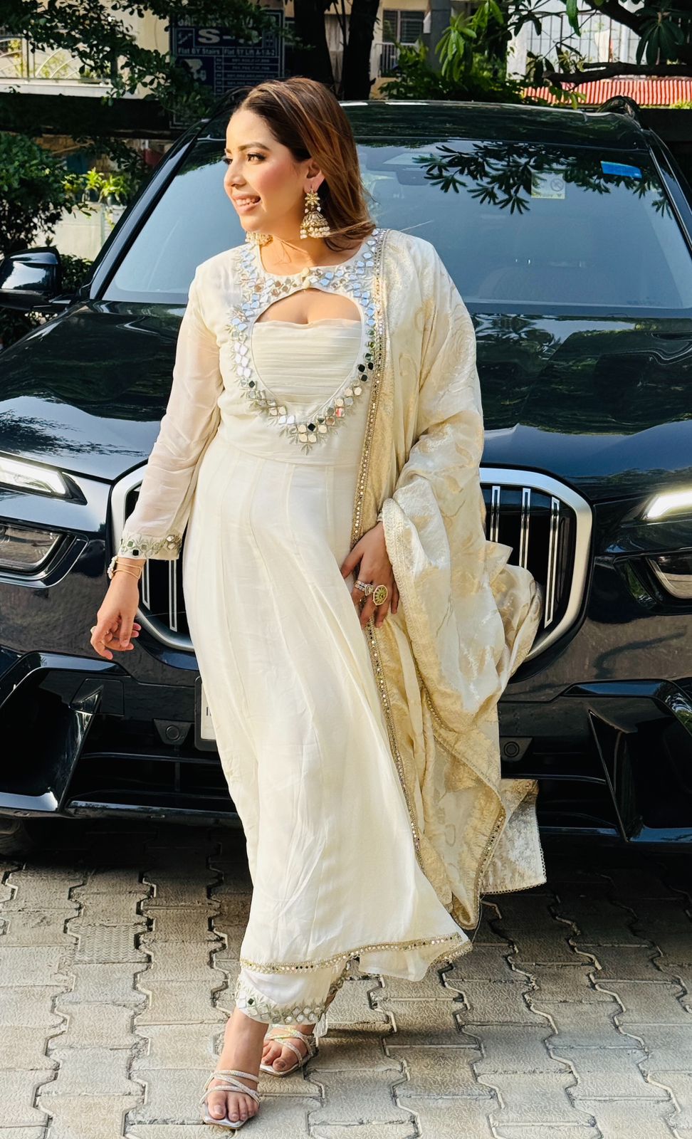 Aarvi Anarkali Set- White, Purple, Red, Black