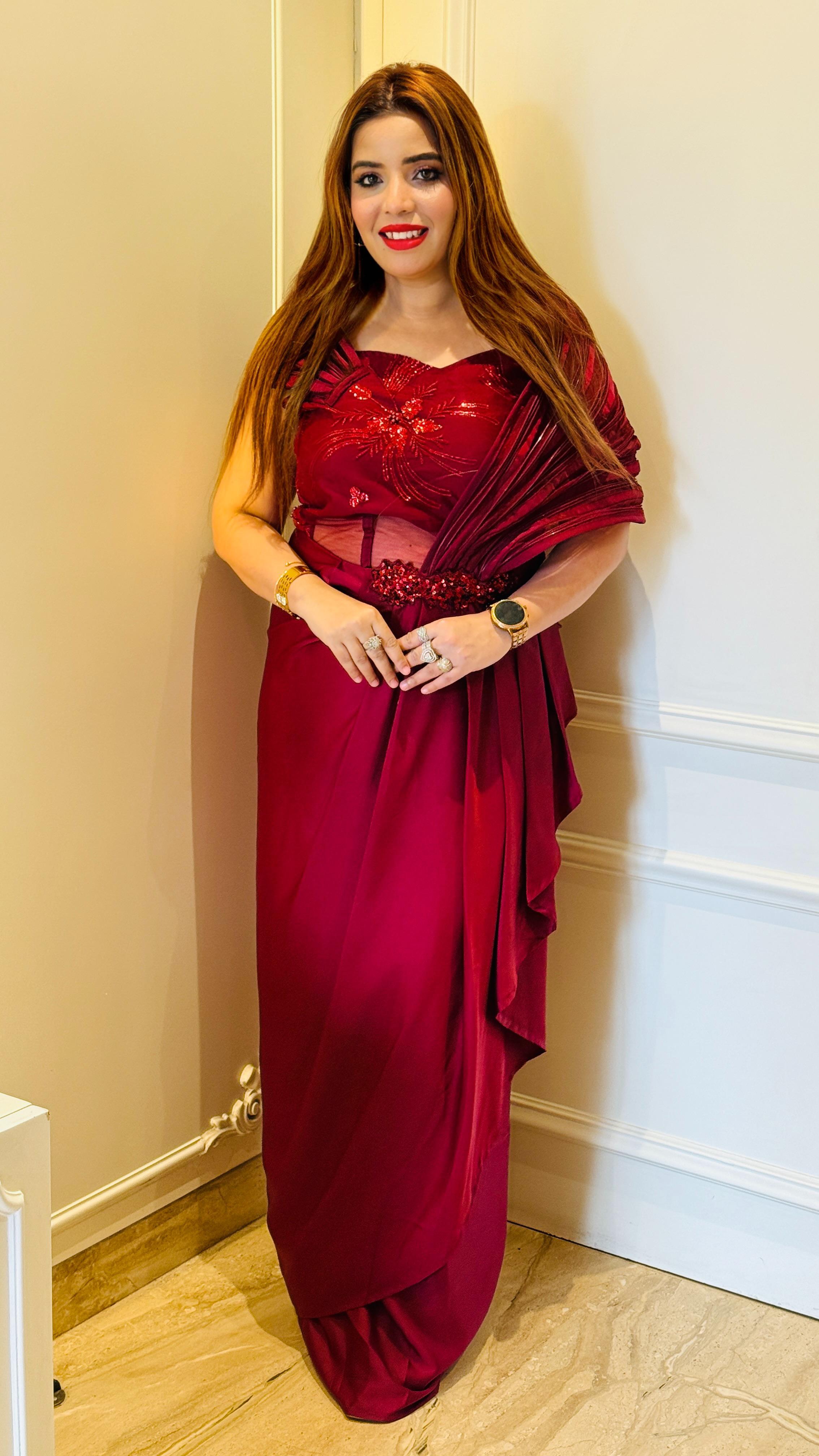 Amora Saree Gown- Maroon, Black