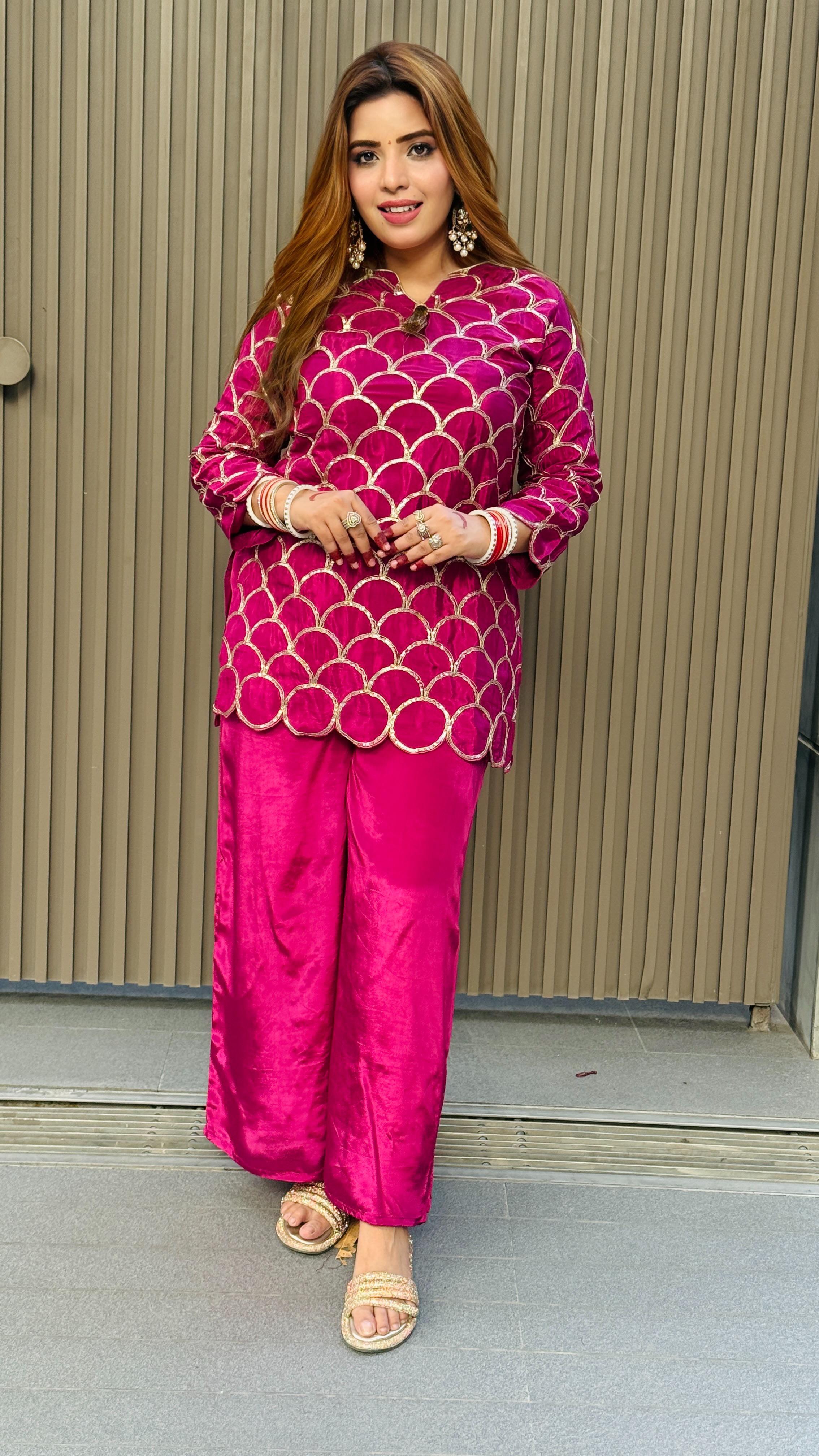 Avyra Cordset- Red, Magenta, Black