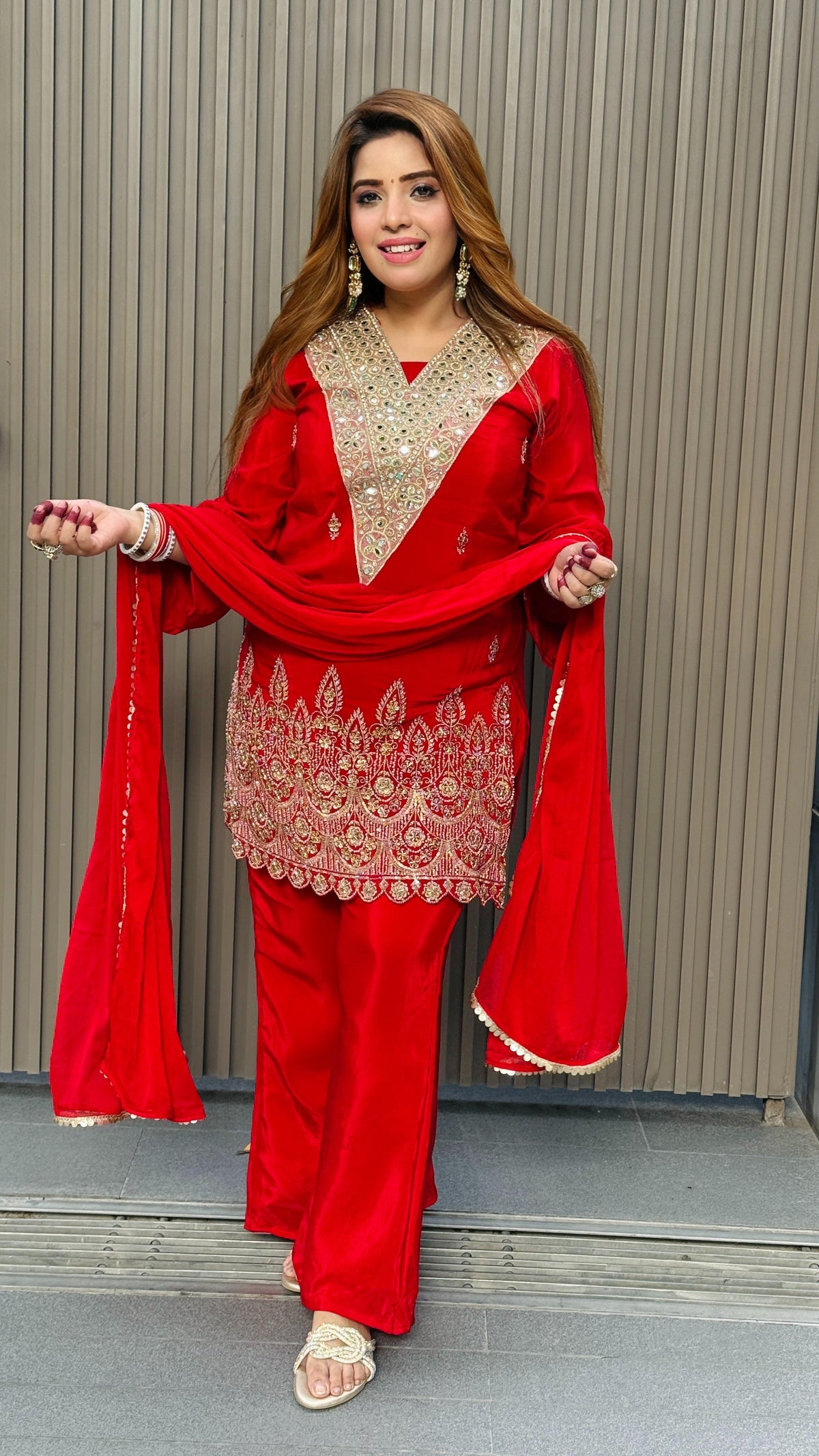 Aanya Suit Set- Red