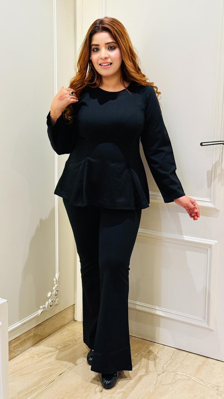 Rivya Tesnil Cordset- Black, Grey