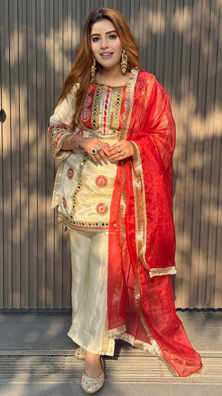 Lavisha Suit Set- Gold