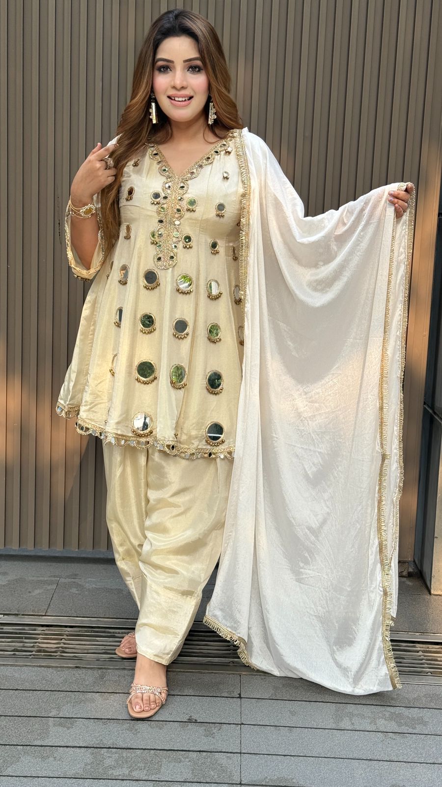 Arvaya Farshi Suit- Purple, Orange, Beige, Blue