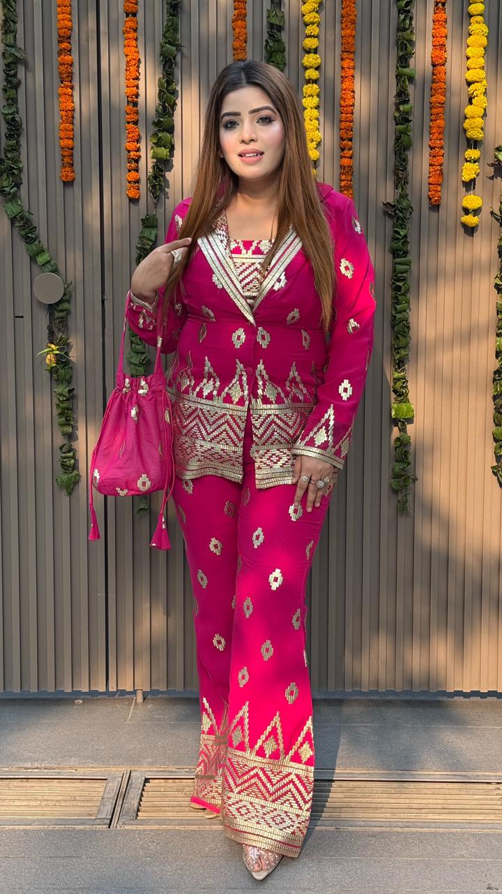 Selvya Premium  Blazer Set- Pink, Black