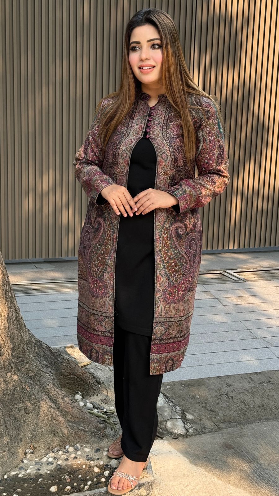 Navera Daffodil Wool Cordset- Black