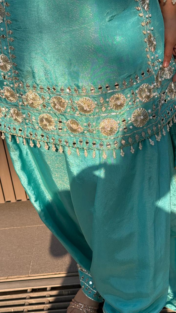 Zarinah Salwar Suit Set- Blue, Beige