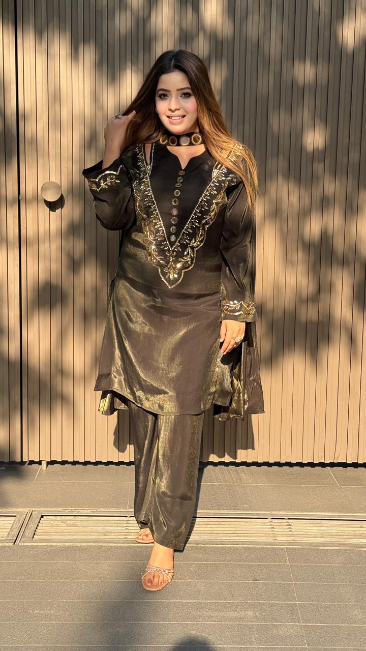 Nayvya Suit Set - Brown, Purple, Beige, Red