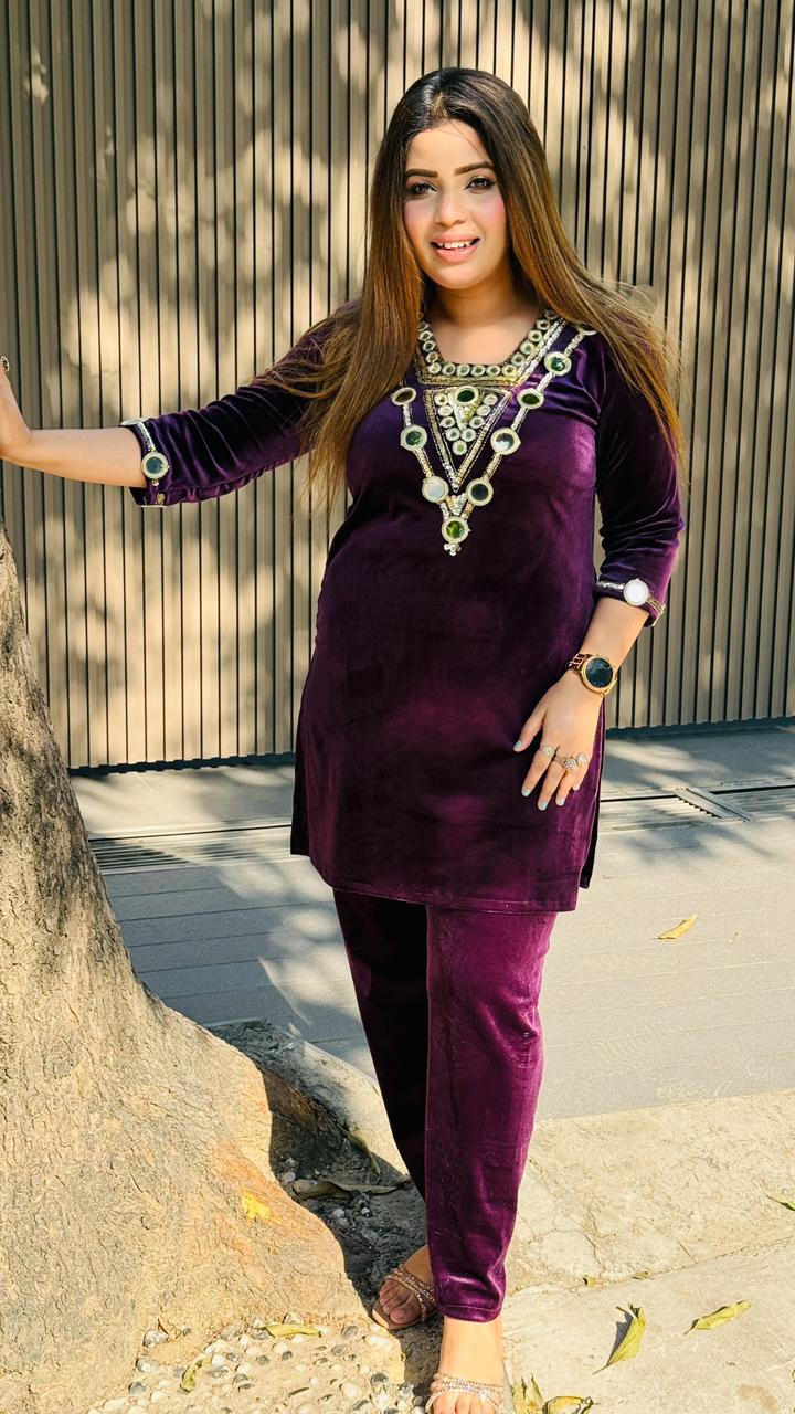 Avira Velvet Cordset- Black, Purple