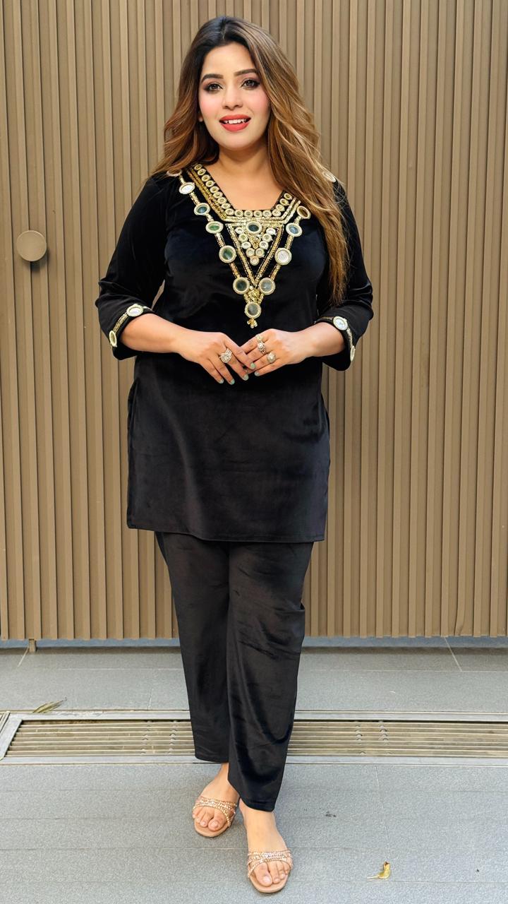 Avira Velvet Cordset- Black, Purple