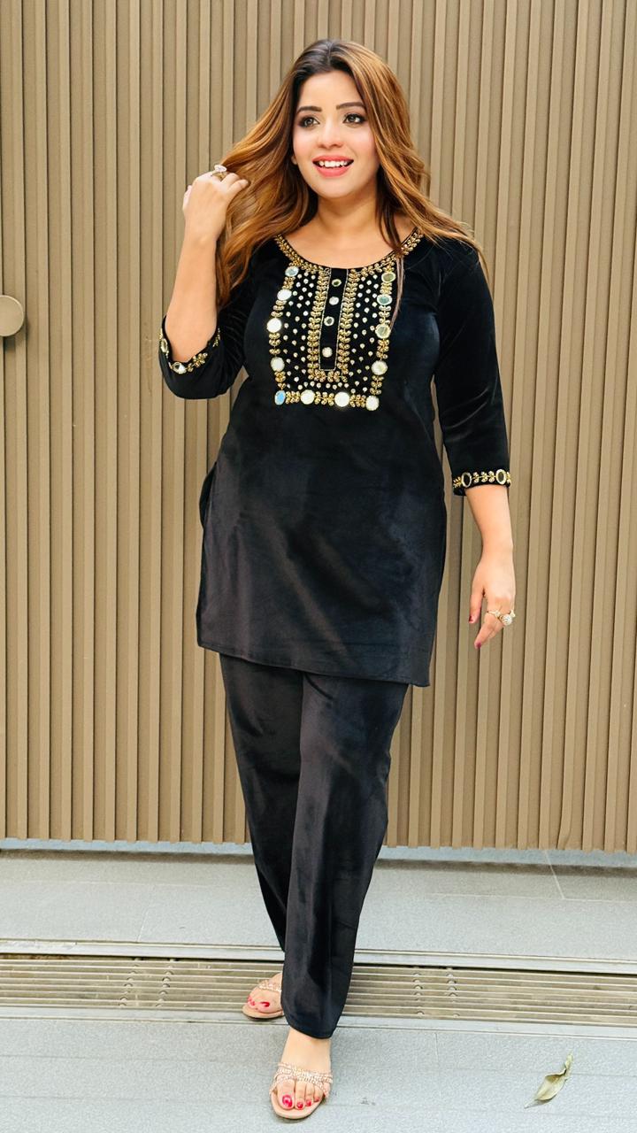 Navika Cordset- Black, Blue