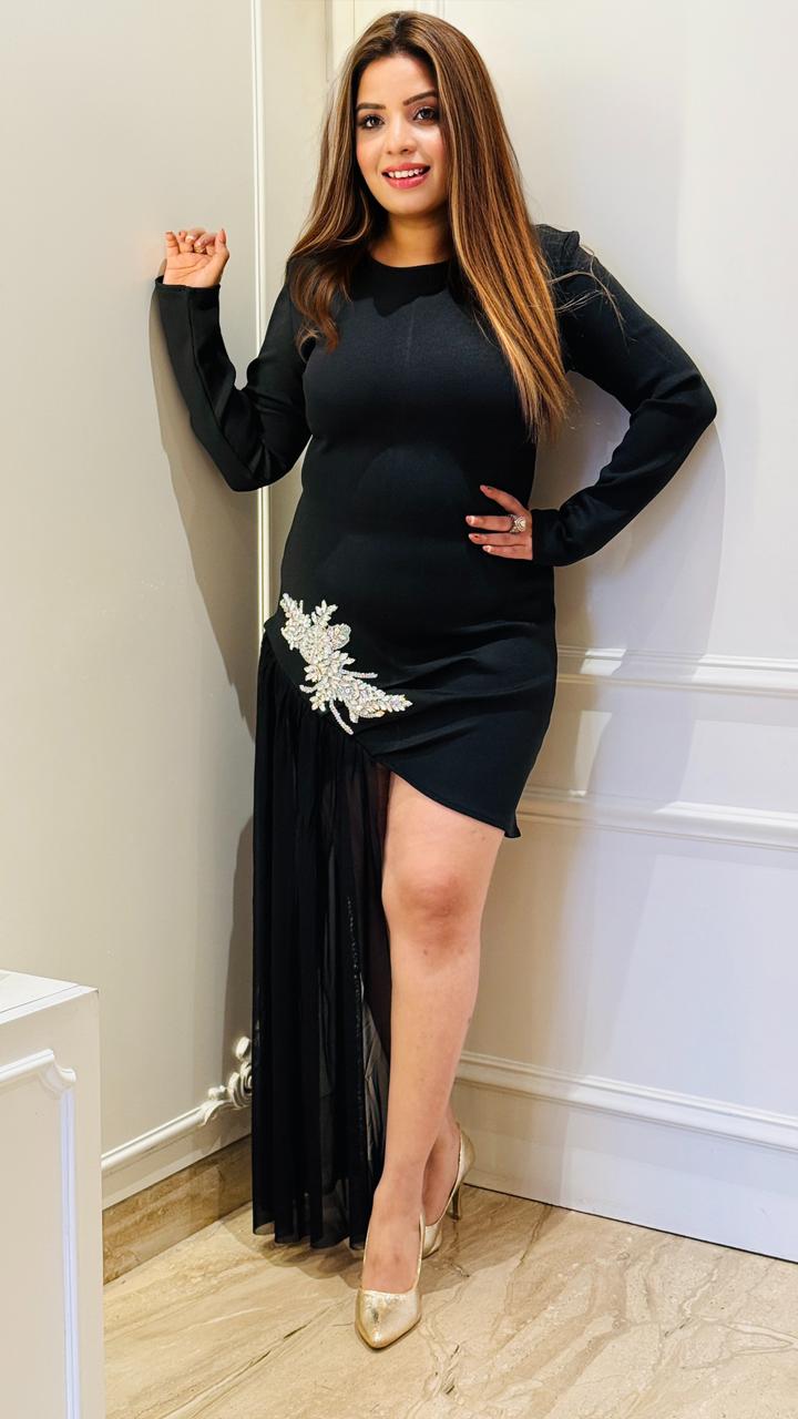 Zynara Dress- Black, Red