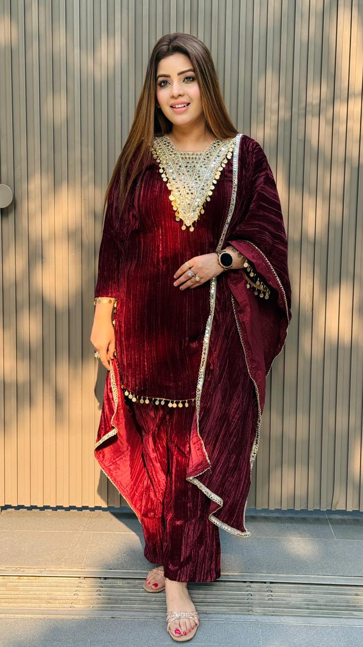 Zehira Suit Set- Maroon, Black