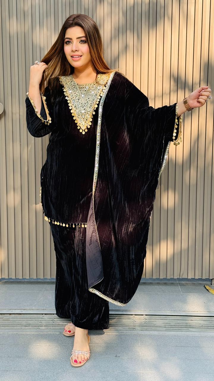 Zehira Suit Set- Maroon, Black