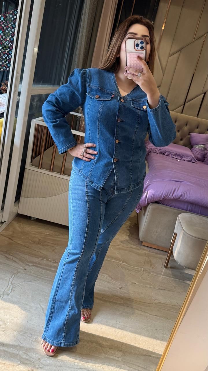 Aveston Cordset- Blue, Navy