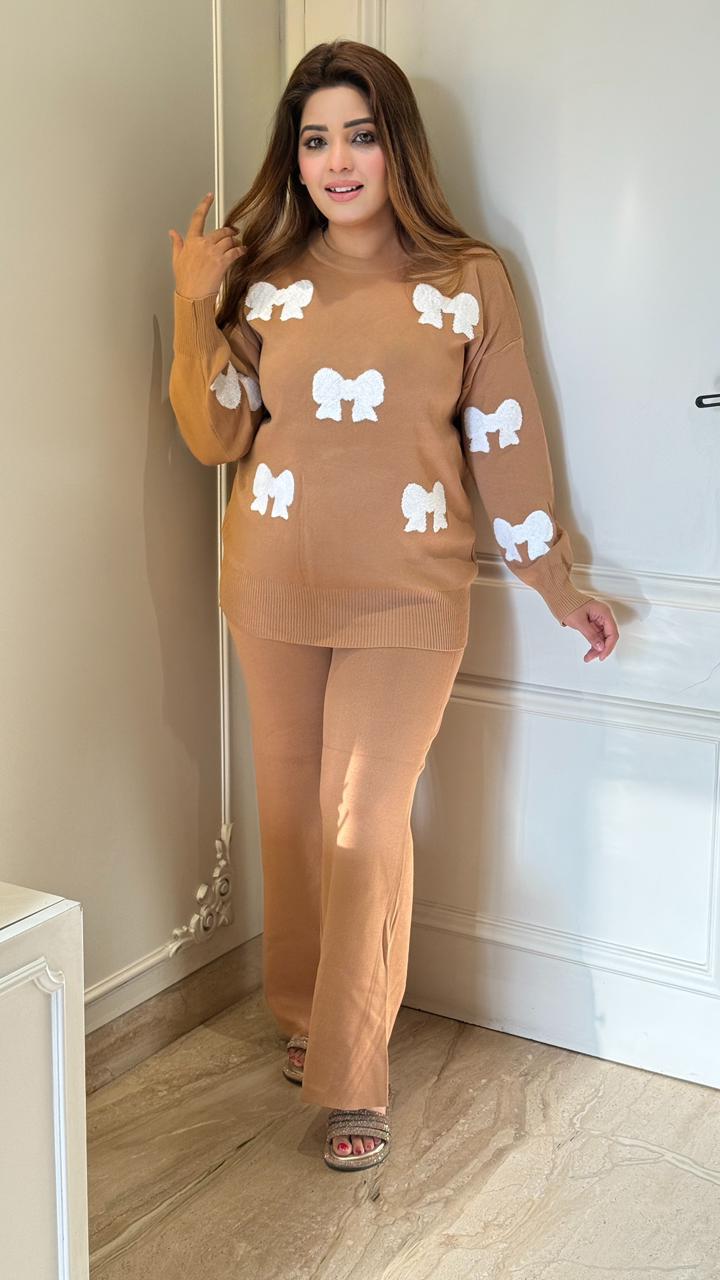 Nivika Cordset- Beige, Brown, Black, Gold