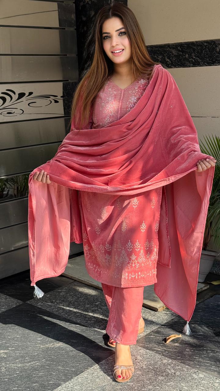 Aurvista Velvet Suit Set- Pink