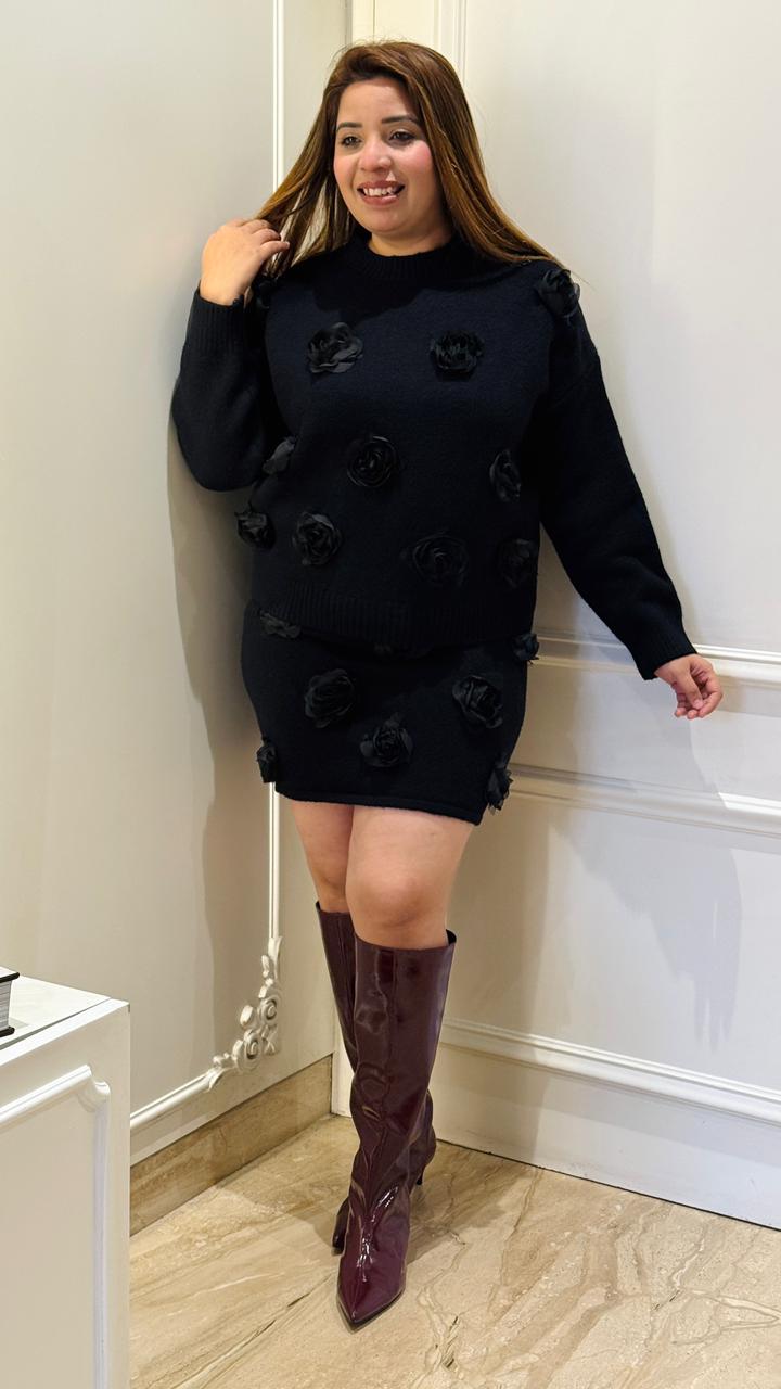 Florique Woolen Set- Red, Black, White, Brown