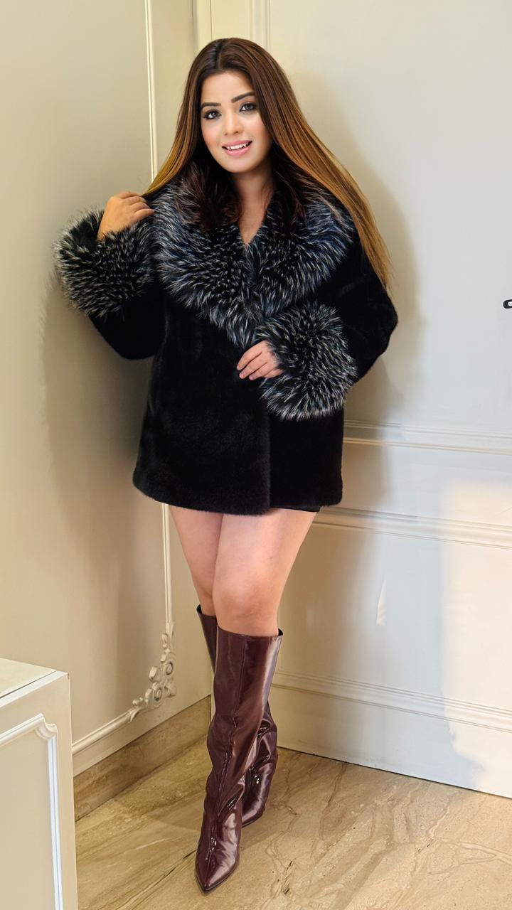 Vionna Fur Sleeve Jacket- Black, Brown