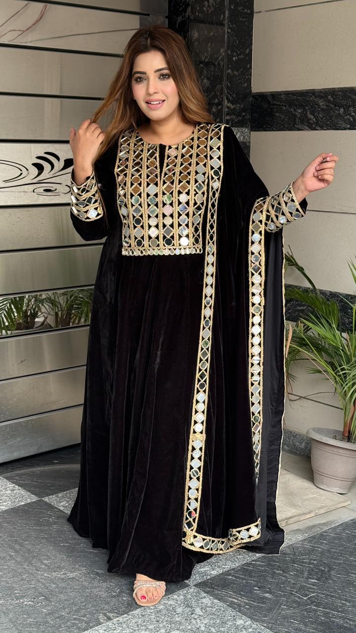 Zarvisha Velvet Anarkali- Purle, Black