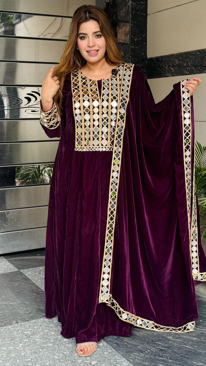Zarvisha Velvet Anarkali- Purle, Black