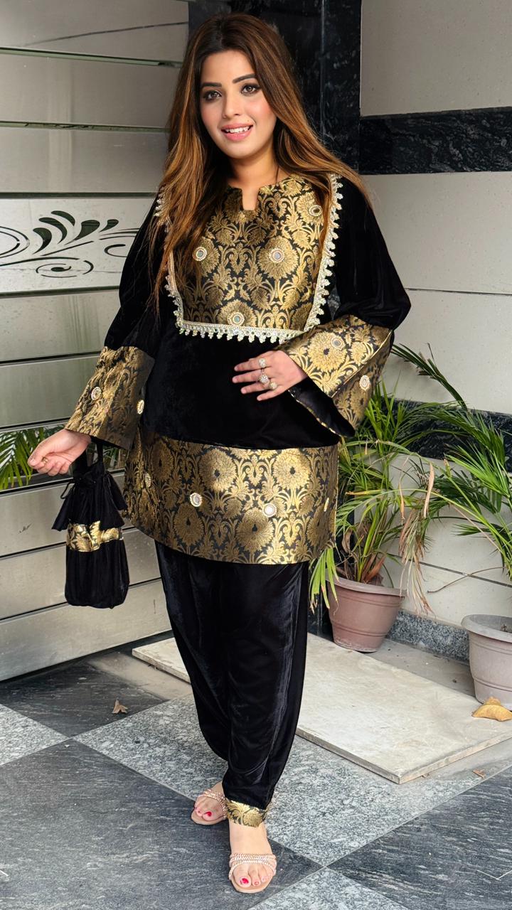 Zareeva Farshi Salwar Set- Black, Green