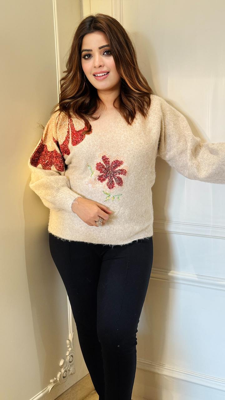 Tulin Woolen Sweater- Beige, Black