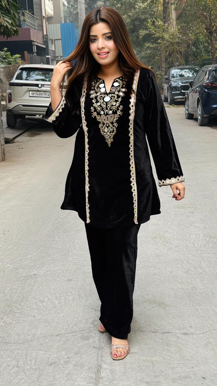 Nehiraz Velvet Cordset- Black, Purple