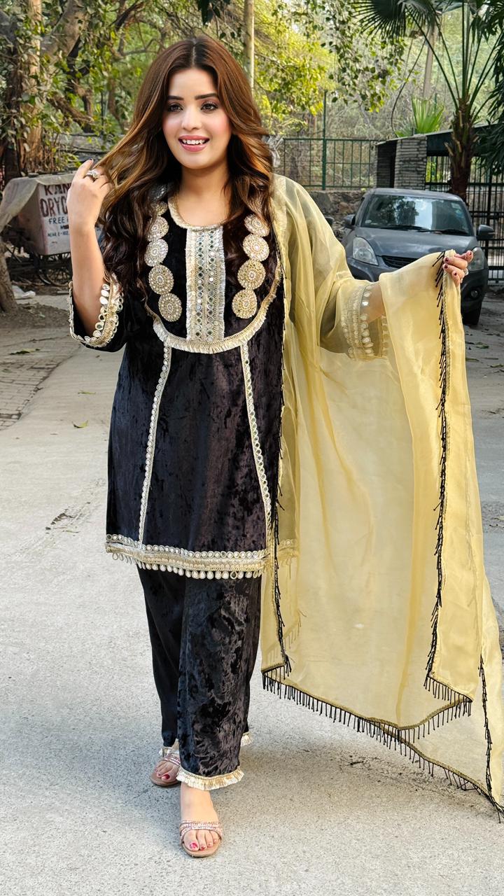 Zelina Velvet Suit Set-Navy Blue, Black