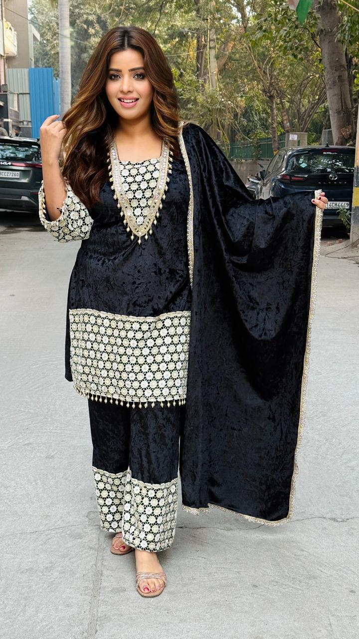 Nefisa Velvet Net Suit Set- Black