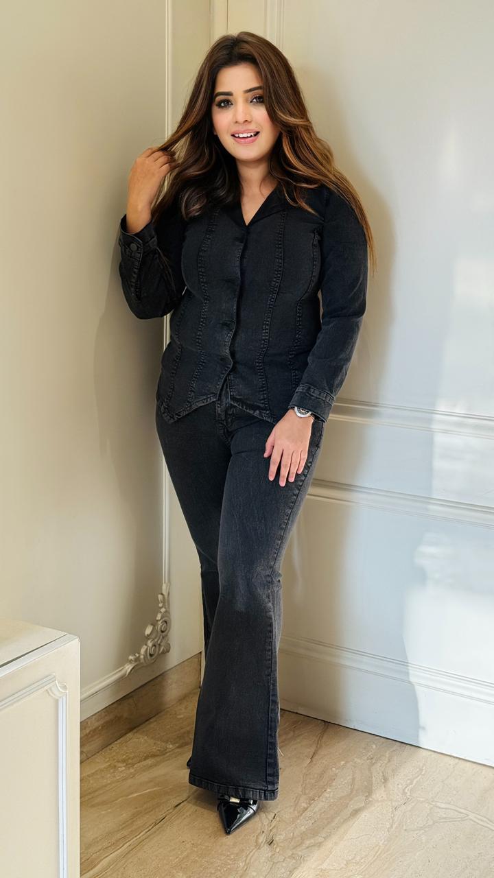 Esila Bell Bottom Cordset- Black