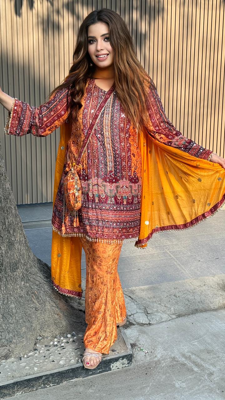 Sahra Velvet Suit Set-Orange