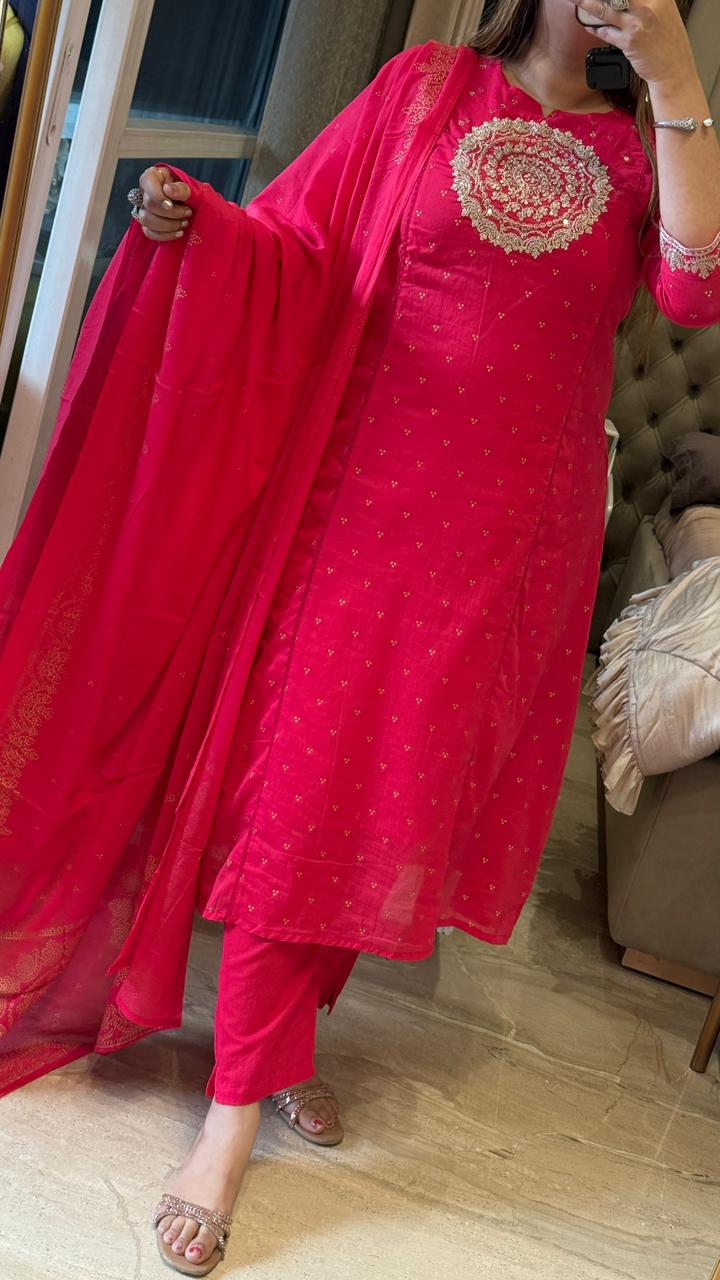 Avasree Booti Set- Pink