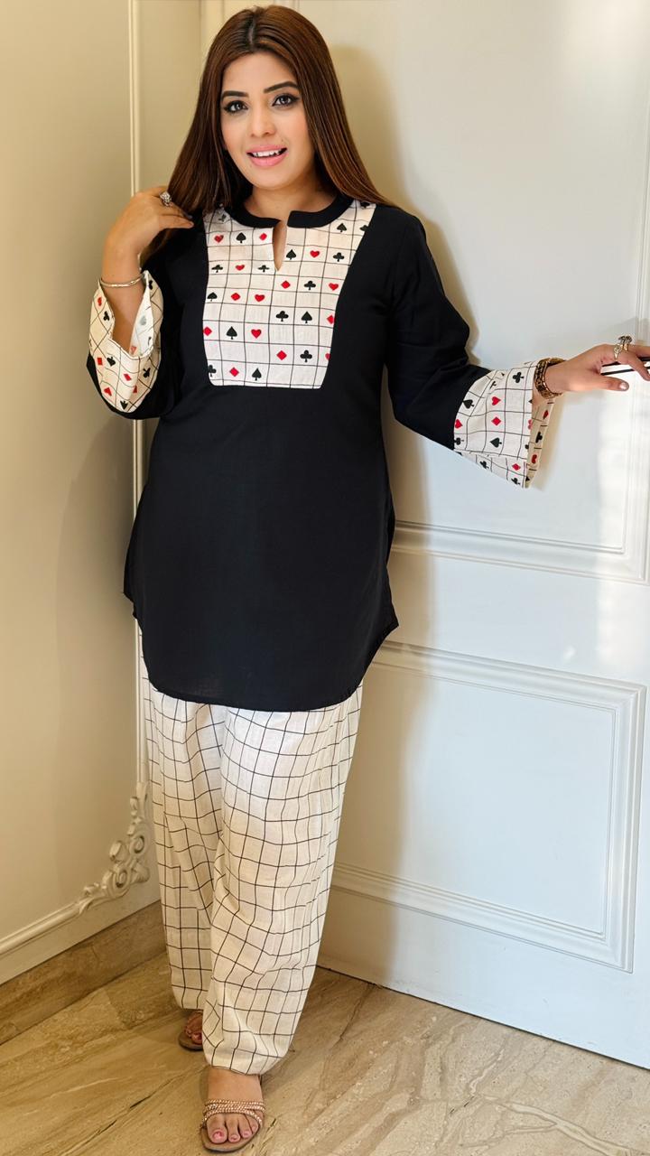 Saanjvi Farshi Salwar- Black