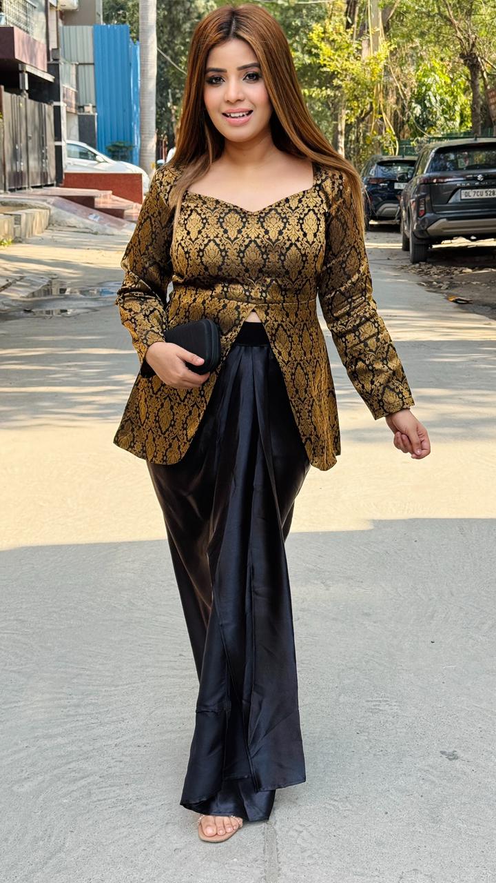 Avelira Skirt Set- Gold