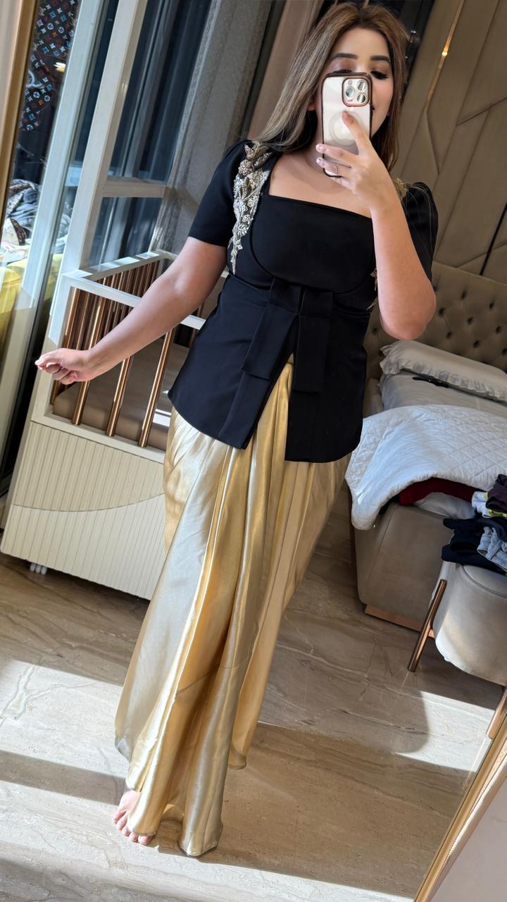 Zyraana Drape Skirt Set