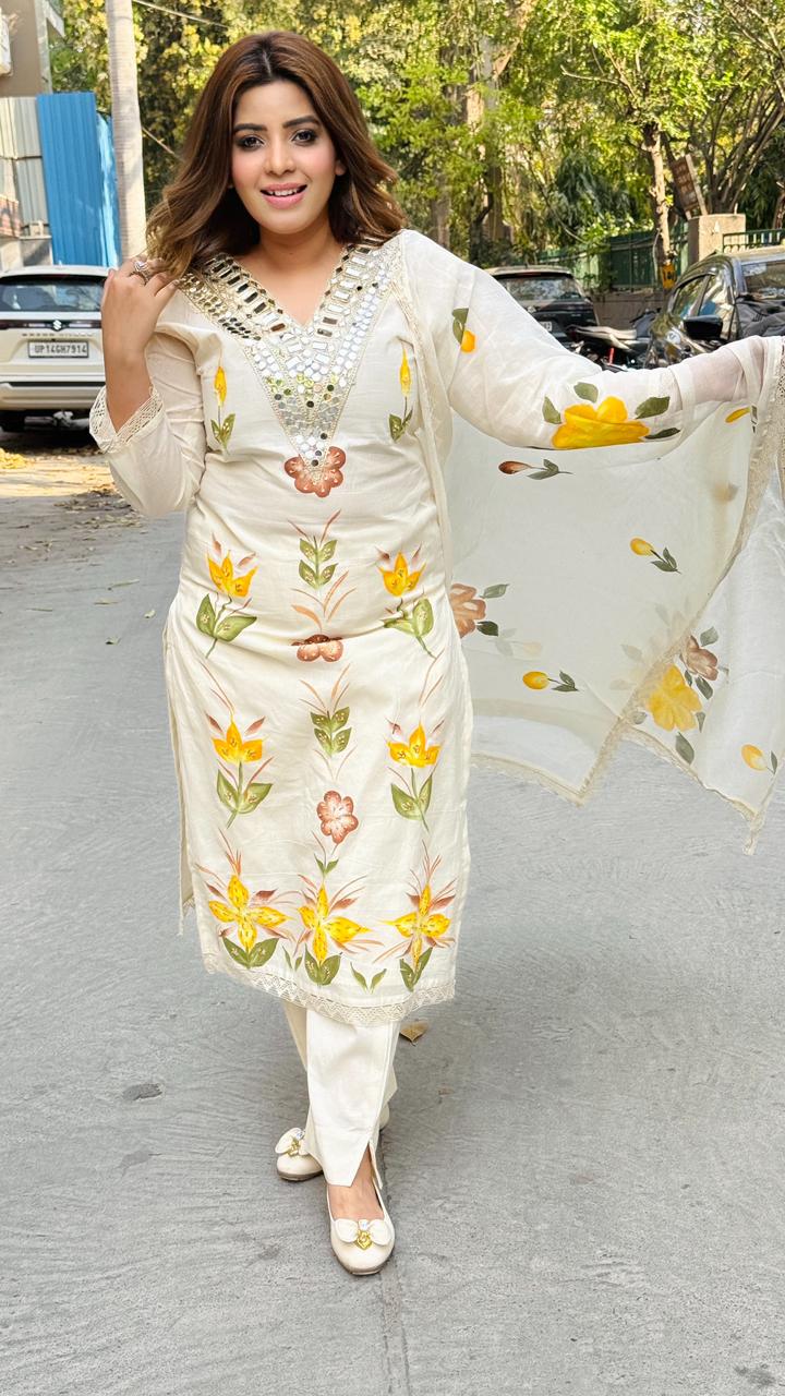 Saumya Suit Set- White