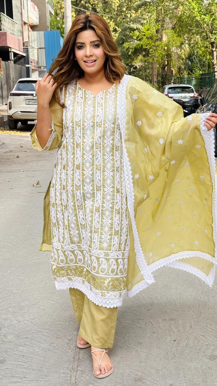 Shyna Lakhnawi Suit Set- Pink, Blue, Green, Lavender