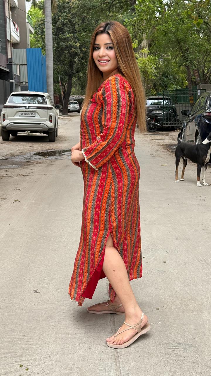 Zehmina Firan Kurti- Magenta, Orange, Pink