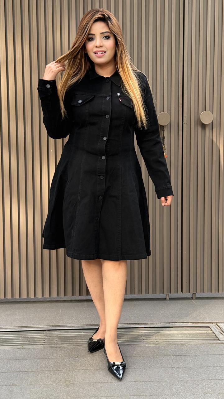 Zenvy Skater Dress- Black