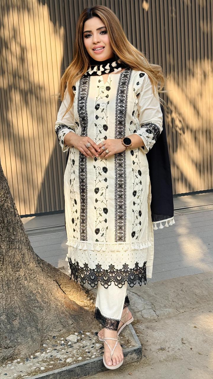 Iravati Cotton Lace Set- Black