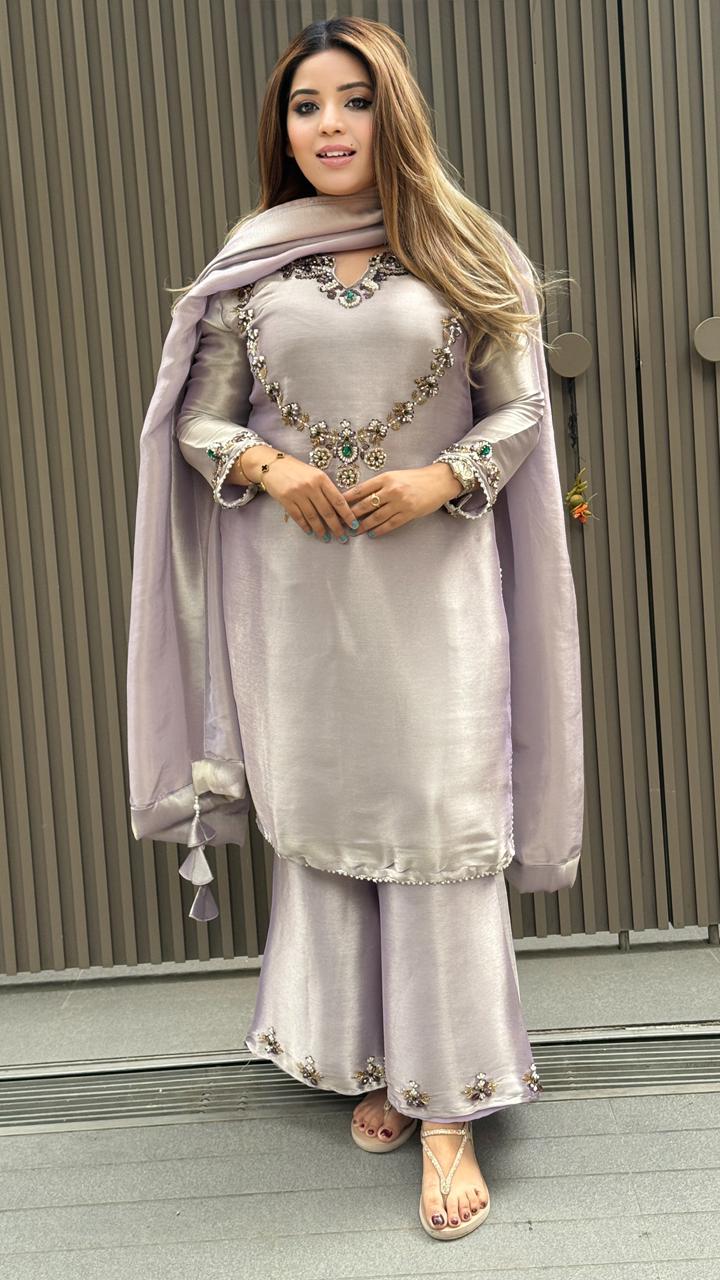 Aarshvaya Organza Suit Set- Lavender